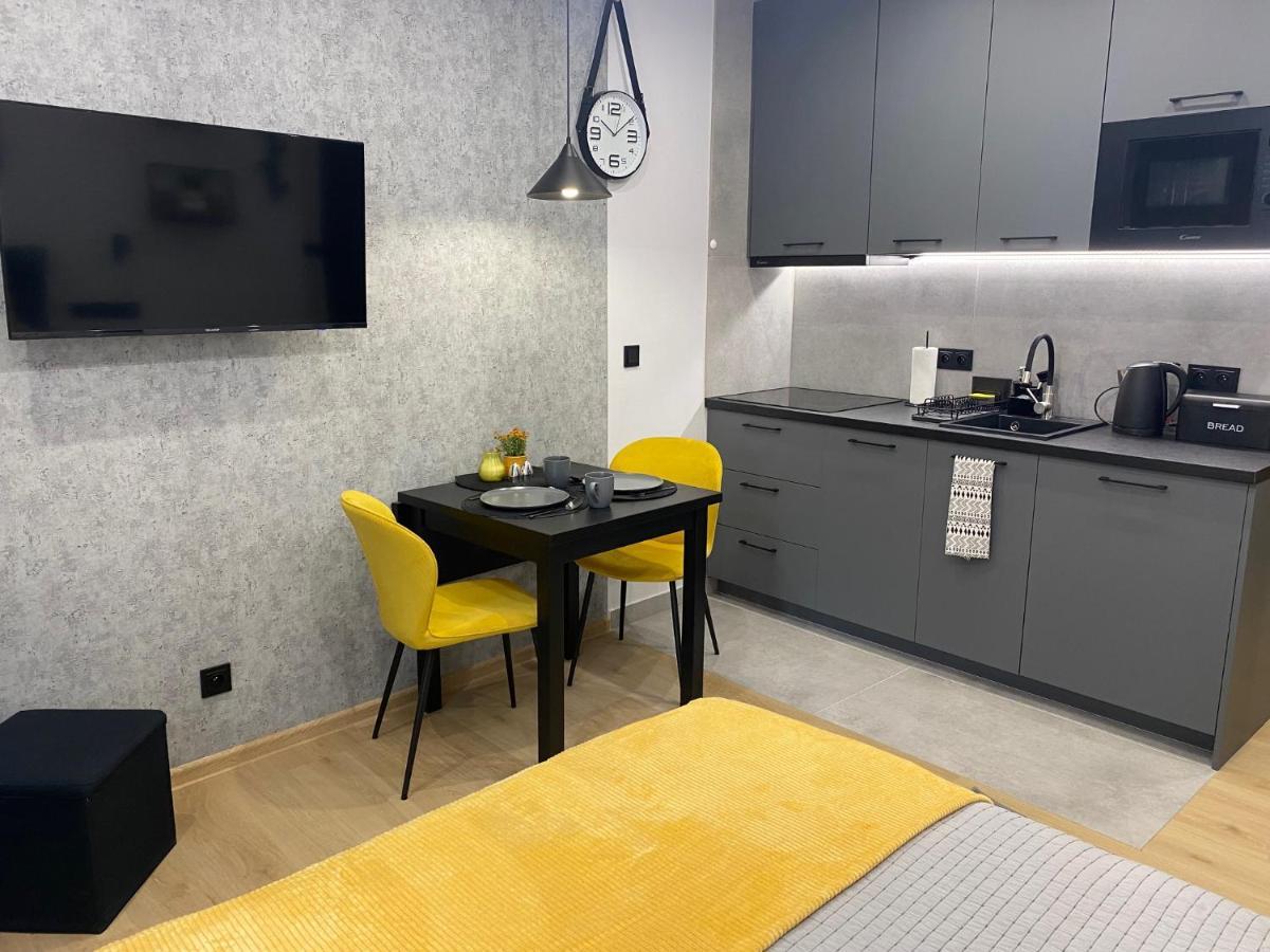 St. Cross Apartment Krasków Εξωτερικό φωτογραφία