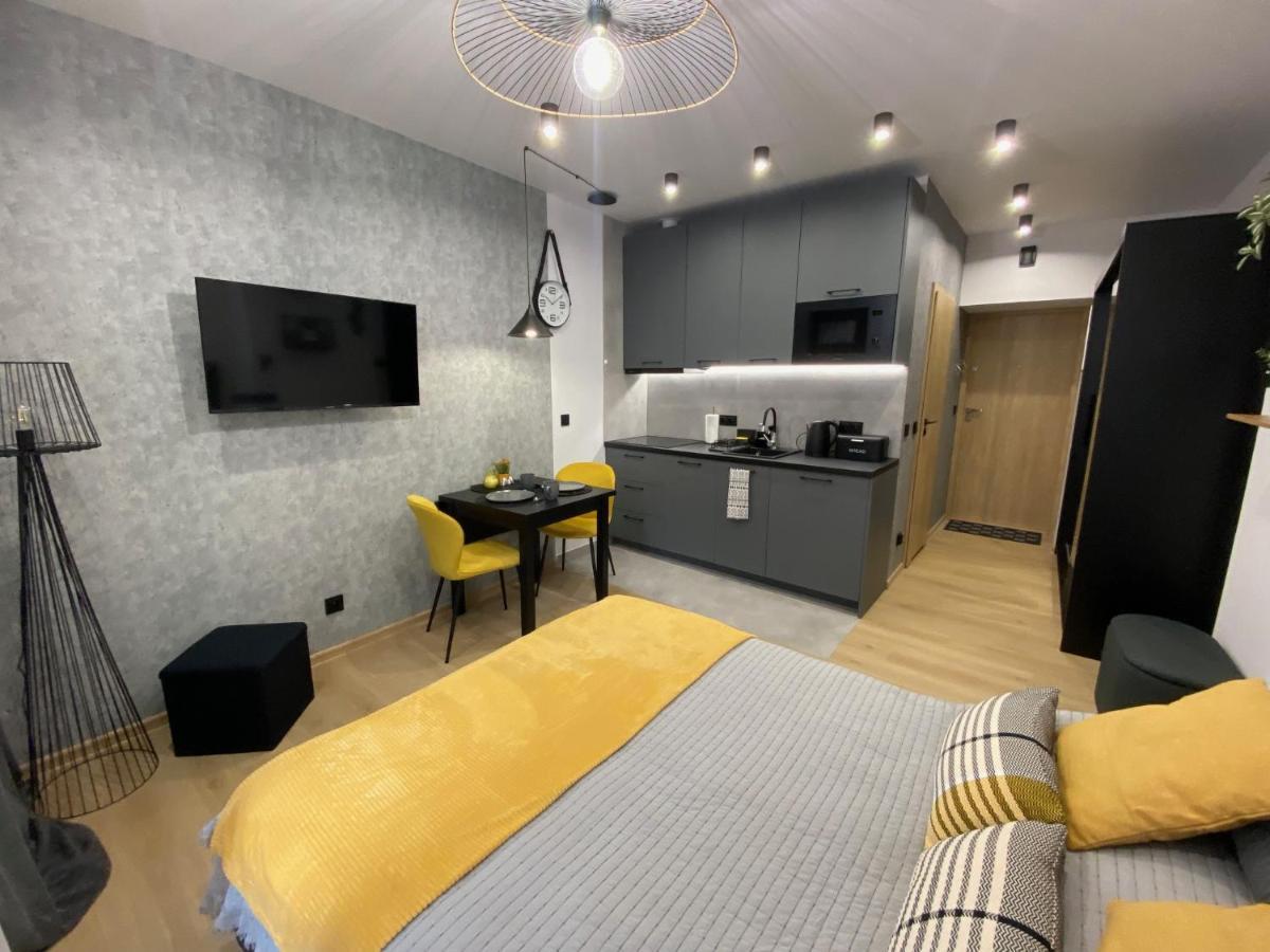 St. Cross Apartment Krasków Εξωτερικό φωτογραφία