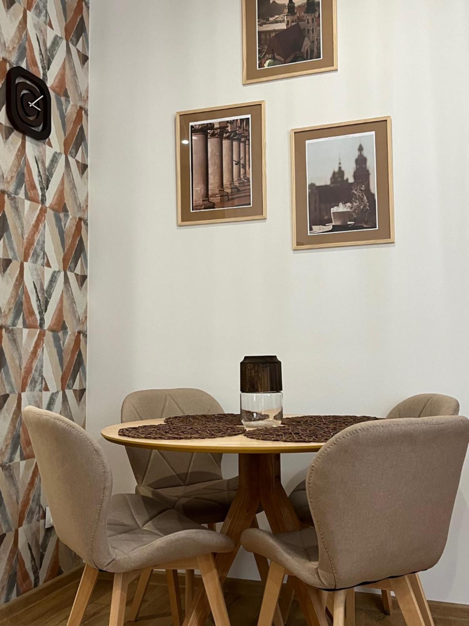 St. Cross Apartment Krasków Εξωτερικό φωτογραφία