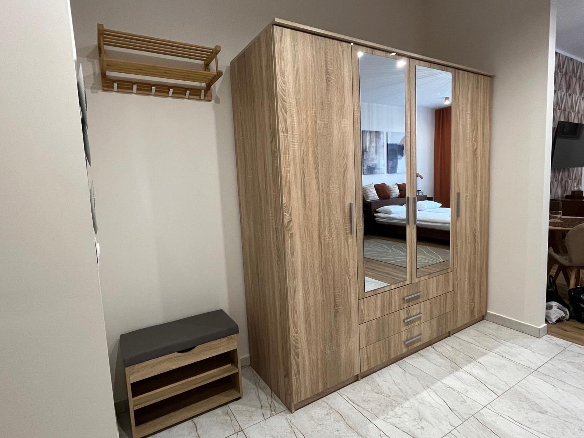 St. Cross Apartment Krasków Εξωτερικό φωτογραφία
